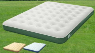 マット 腰痛持ちが寝てたみた 腰痛持ちに安眠を キャンプマットレビュー インフレータブルマット 夫婦でキャンプ 焚き火